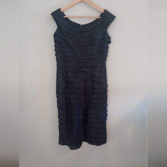 Adrianna Papell Black Layered Midi Dress Size 8 - Picture 1 of 5